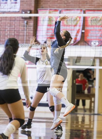 Thumbnail 1 in Modesto @ Enochs photogallery.