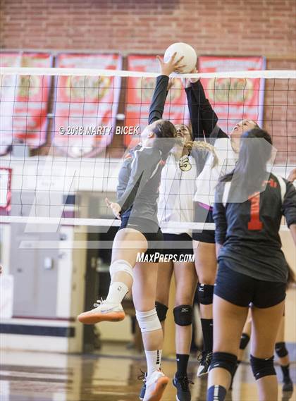 Thumbnail 3 in Modesto @ Enochs photogallery.