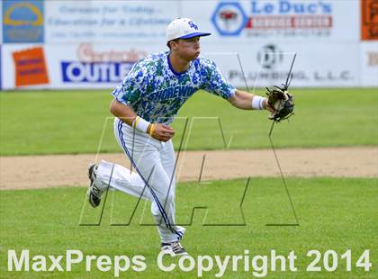 Thumbnail 2 in Shorewood vs. Bainbridge photogallery.