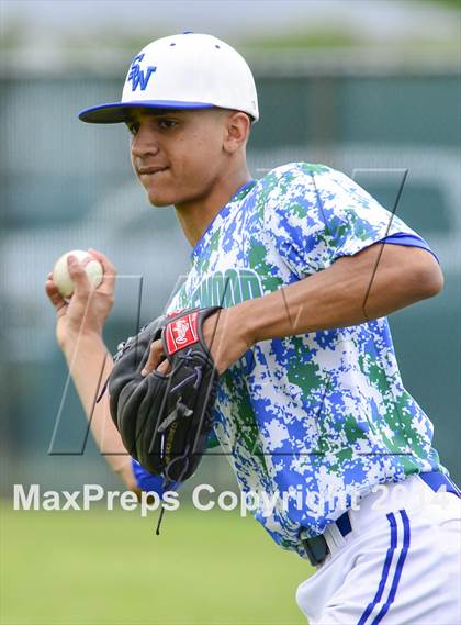 Thumbnail 1 in Shorewood vs. Bainbridge photogallery.