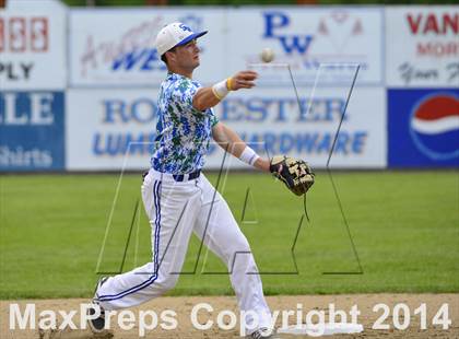 Thumbnail 2 in Shorewood vs. Bainbridge photogallery.