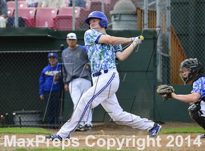 Thumbnail 1 in Shorewood vs. Bainbridge photogallery.