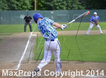 Thumbnail 3 in Shorewood vs. Bainbridge photogallery.