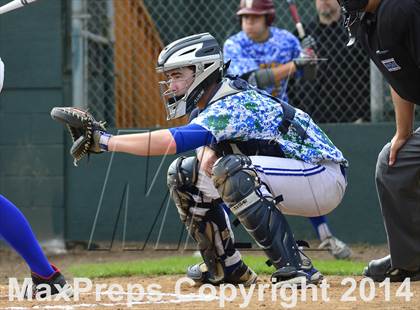 Thumbnail 2 in Shorewood vs. Bainbridge photogallery.