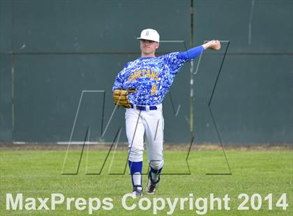 Thumbnail 3 in Shorewood vs. Bainbridge photogallery.