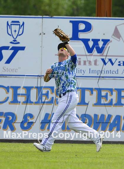 Thumbnail 3 in Shorewood vs. Bainbridge photogallery.