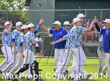Thumbnail 3 in Shorewood vs. Bainbridge photogallery.