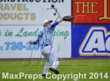 Thumbnail 3 in Shorewood vs. Bainbridge photogallery.