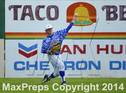Thumbnail 3 in Shorewood vs. Bainbridge photogallery.