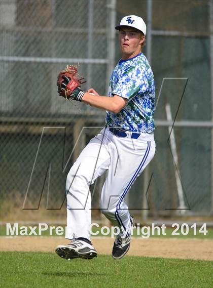 Thumbnail 2 in Shorewood vs. Bainbridge photogallery.