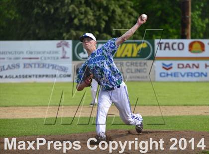Thumbnail 3 in Shorewood vs. Bainbridge photogallery.