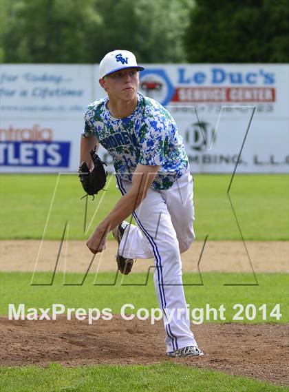 Thumbnail 2 in Shorewood vs. Bainbridge photogallery.