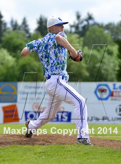 Thumbnail 3 in Shorewood vs. Bainbridge photogallery.