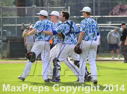 Thumbnail 3 in Shorewood vs. Bainbridge photogallery.