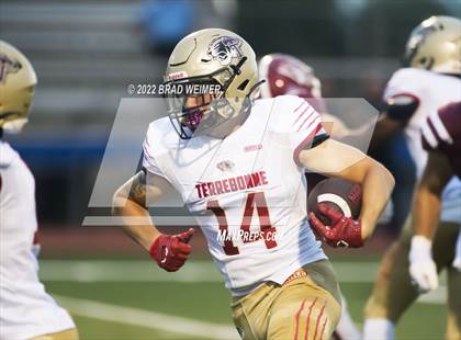 Thumbnail 2 in Terrebonne vs E.D. White (Jamboree) photogallery.
