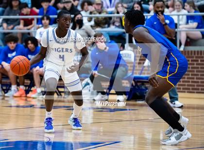Thumbnail 2 in Sunnyvale vs Wills Point photogallery.