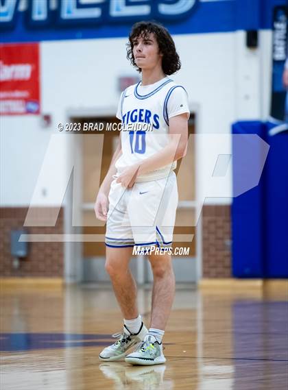 Thumbnail 3 in Sunnyvale vs Wills Point photogallery.