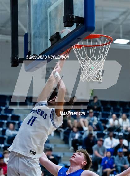 Thumbnail 1 in Sunnyvale vs Wills Point photogallery.