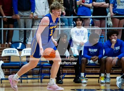 Thumbnail 1 in Sunnyvale vs Wills Point photogallery.