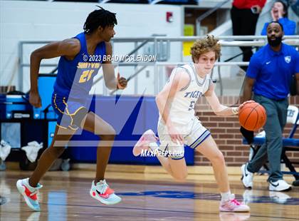 Thumbnail 1 in Sunnyvale vs Wills Point photogallery.