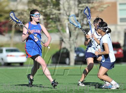 Thumbnail 3 in Blind Brook @ Keio photogallery.
