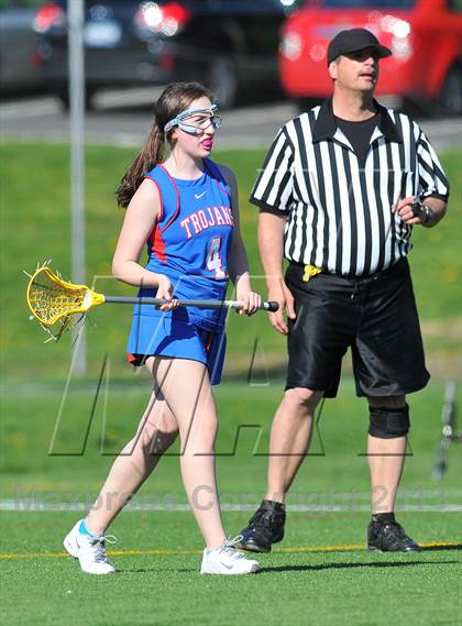 Thumbnail 3 in Blind Brook @ Keio photogallery.