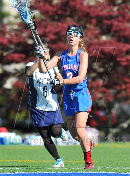 Thumbnail 3 in Blind Brook @ Keio photogallery.