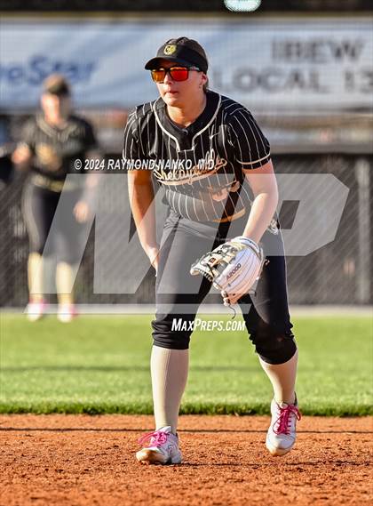 Thumbnail 3 in Shelbyville @ Mt. Vernon photogallery.