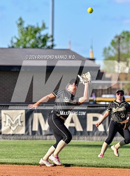 Thumbnail 1 in Shelbyville @ Mt. Vernon photogallery.