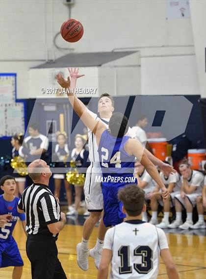 Thumbnail 3 in GV Christian vs Lake Mead Academy photogallery.