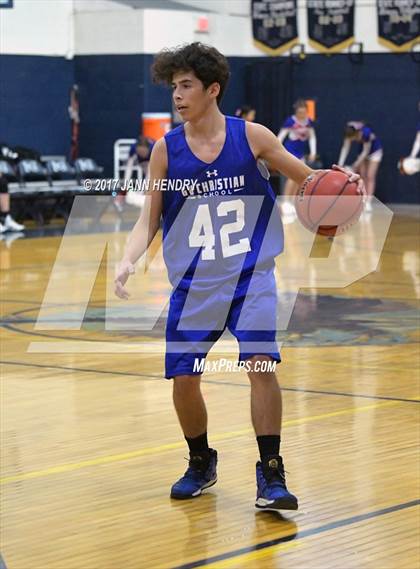 Thumbnail 3 in GV Christian vs Lake Mead Academy photogallery.