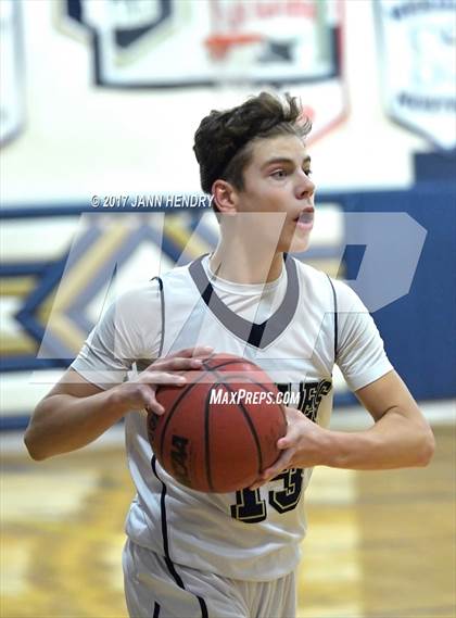 Thumbnail 2 in GV Christian vs Lake Mead Academy photogallery.