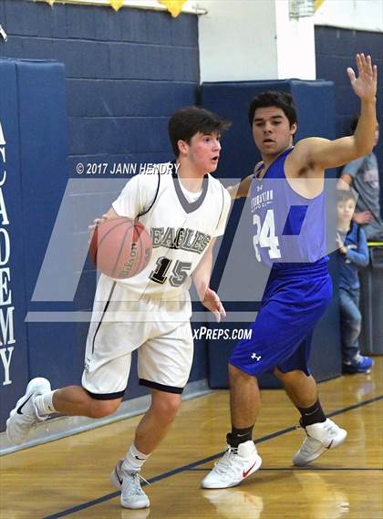 Thumbnail 3 in GV Christian vs Lake Mead Academy photogallery.