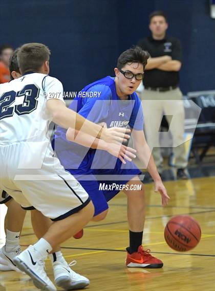 Thumbnail 2 in GV Christian vs Lake Mead Academy photogallery.