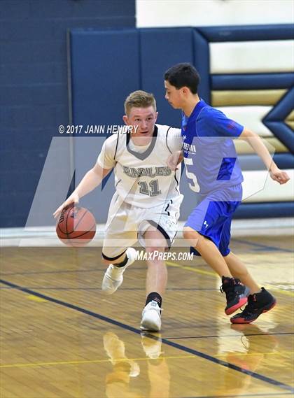 Thumbnail 2 in GV Christian vs Lake Mead Academy photogallery.