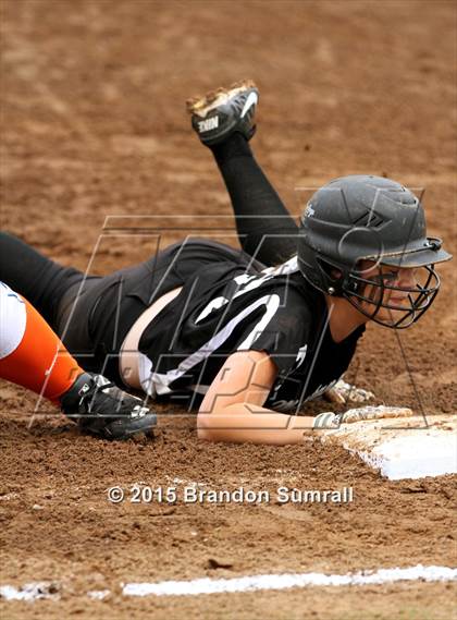 Thumbnail 1 in Isabella vs Chilton County (Mustang Invitational) photogallery.