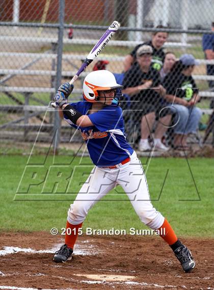 Thumbnail 2 in Isabella vs Chilton County (Mustang Invitational) photogallery.