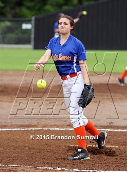 Thumbnail 2 in Isabella vs Chilton County (Mustang Invitational) photogallery.
