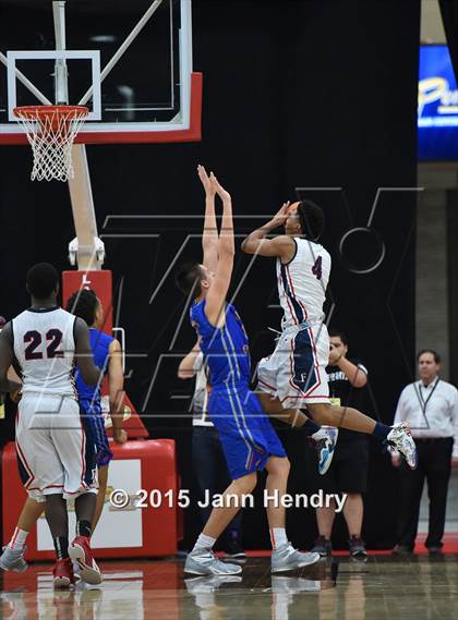 Thumbnail 1 in Findlay Prep vs. Bishop Gorman (Big City Challenge) photogallery.