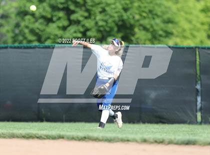 Thumbnail 2 in Olentangy Liberty vs. Lincoln (OHSAA D1 District Final) photogallery.