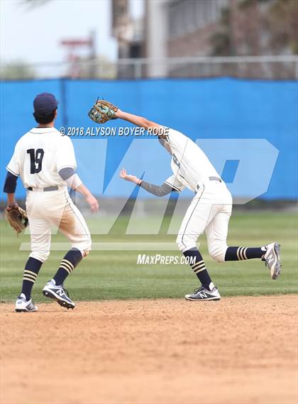 Thumbnail 3 in IMG Academy vs. St. John Bosco photogallery.