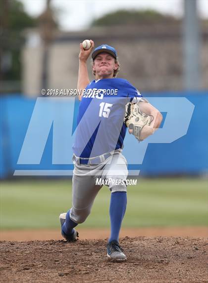Thumbnail 2 in IMG Academy vs. St. John Bosco photogallery.