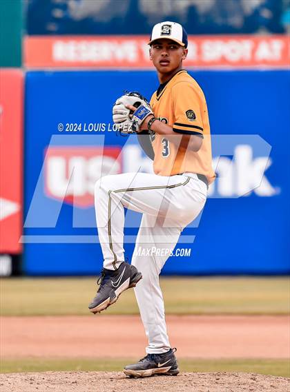 Thumbnail 3 in South El Monte vs. Oxford Academy (CIF SS DIV 7 Championship) photogallery.