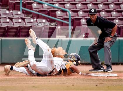 Thumbnail 2 in South El Monte vs. Oxford Academy (CIF SS DIV 7 Championship) photogallery.