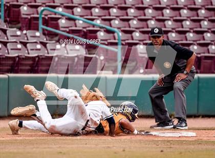 Thumbnail 3 in South El Monte vs. Oxford Academy (CIF SS DIV 7 Championship) photogallery.