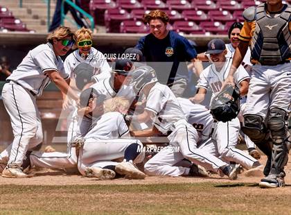 Thumbnail 1 in South El Monte vs. Oxford Academy (CIF SS DIV 7 Championship) photogallery.