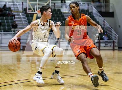 Thumbnail 3 in Westbury Christian vs South Miami (Allstate Sugar Bowl Classic) photogallery.