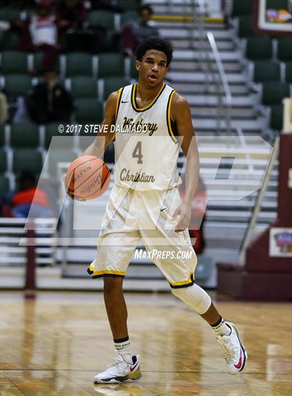 Thumbnail 3 in Westbury Christian vs South Miami (Allstate Sugar Bowl Classic) photogallery.