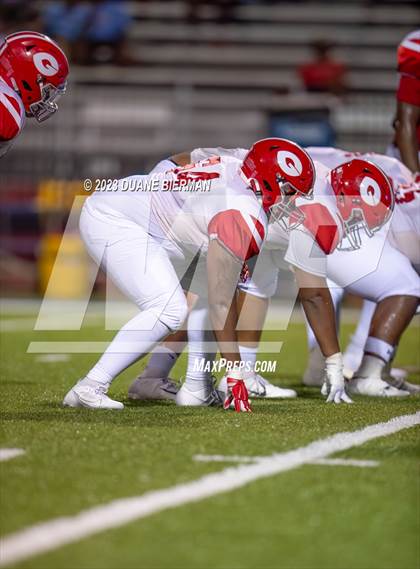 Thumbnail 2 in DeSoto Central vs. Germantown photogallery.