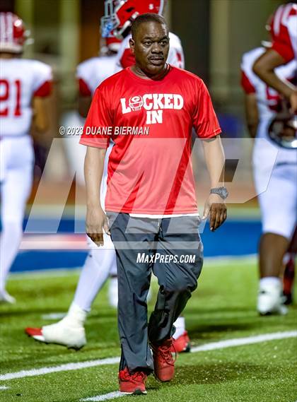 Thumbnail 2 in DeSoto Central vs. Germantown photogallery.